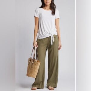Nordstrom Caslon® Wide Leg Pull-On Linen Blend Pants in Olive (L)